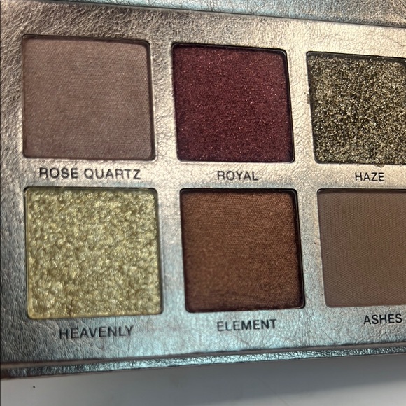 Anastasia Beverly Hills Rose Metals Eyeshadow Palette - Picture 7 of 13